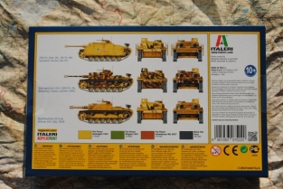 Italeri 7522 STURMGESCHÜTZ III Sd.Kfz.142/1 & Sd.Kfz.142/2 Sturmhaubitze 10.5 cm